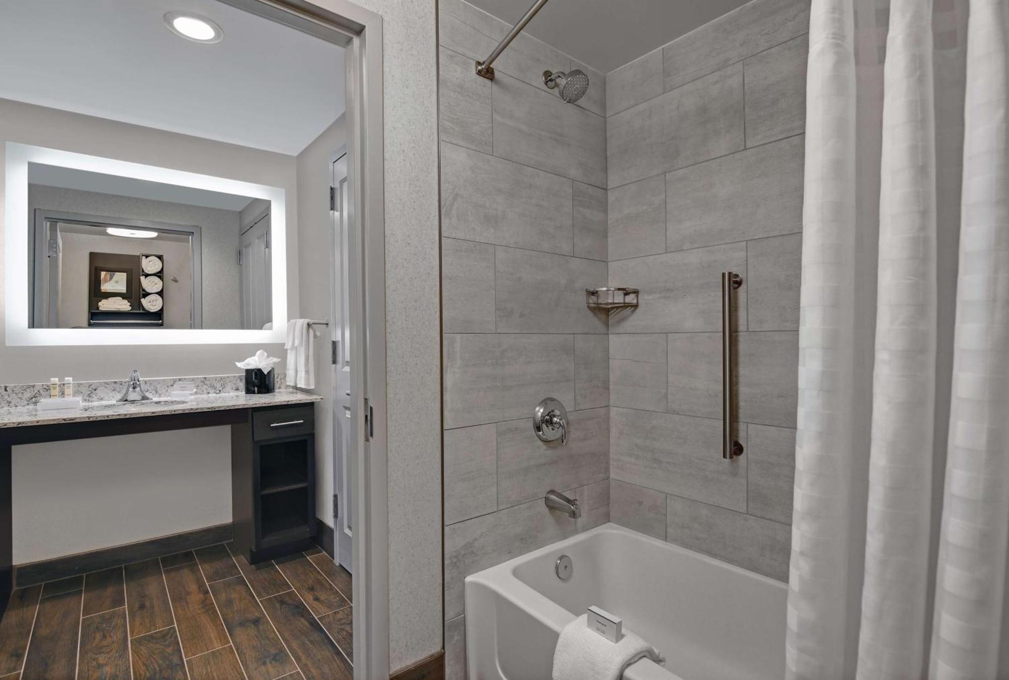 Homewood Suites By Hilton Edison Woodbridge, Nj Exterior photo