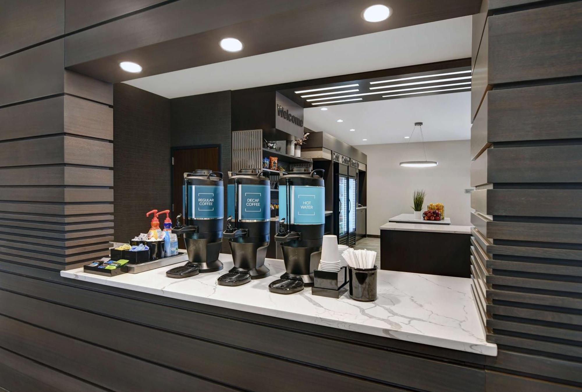 Homewood Suites By Hilton Edison Woodbridge, Nj Exterior photo