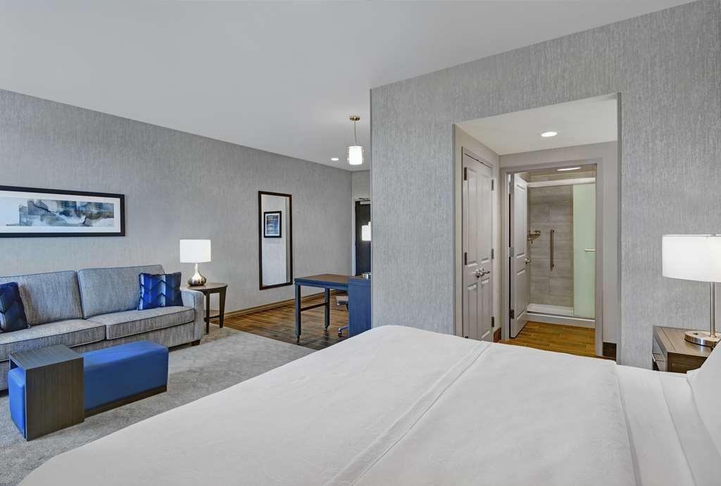 Homewood Suites By Hilton Edison Woodbridge, Nj Room photo